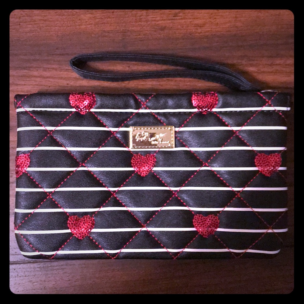 EUC Betsy Johnson wristlet - Picture 1 of 8